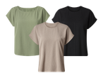 Tri ženske majice kratkih rukava u zelenoj, bež i crnoj boji, s naboranom teksturom.