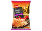 Пакет чипс с вкус на чили, с надпис „Patatas Fritas“ и „Chilli Flavour Chips“.