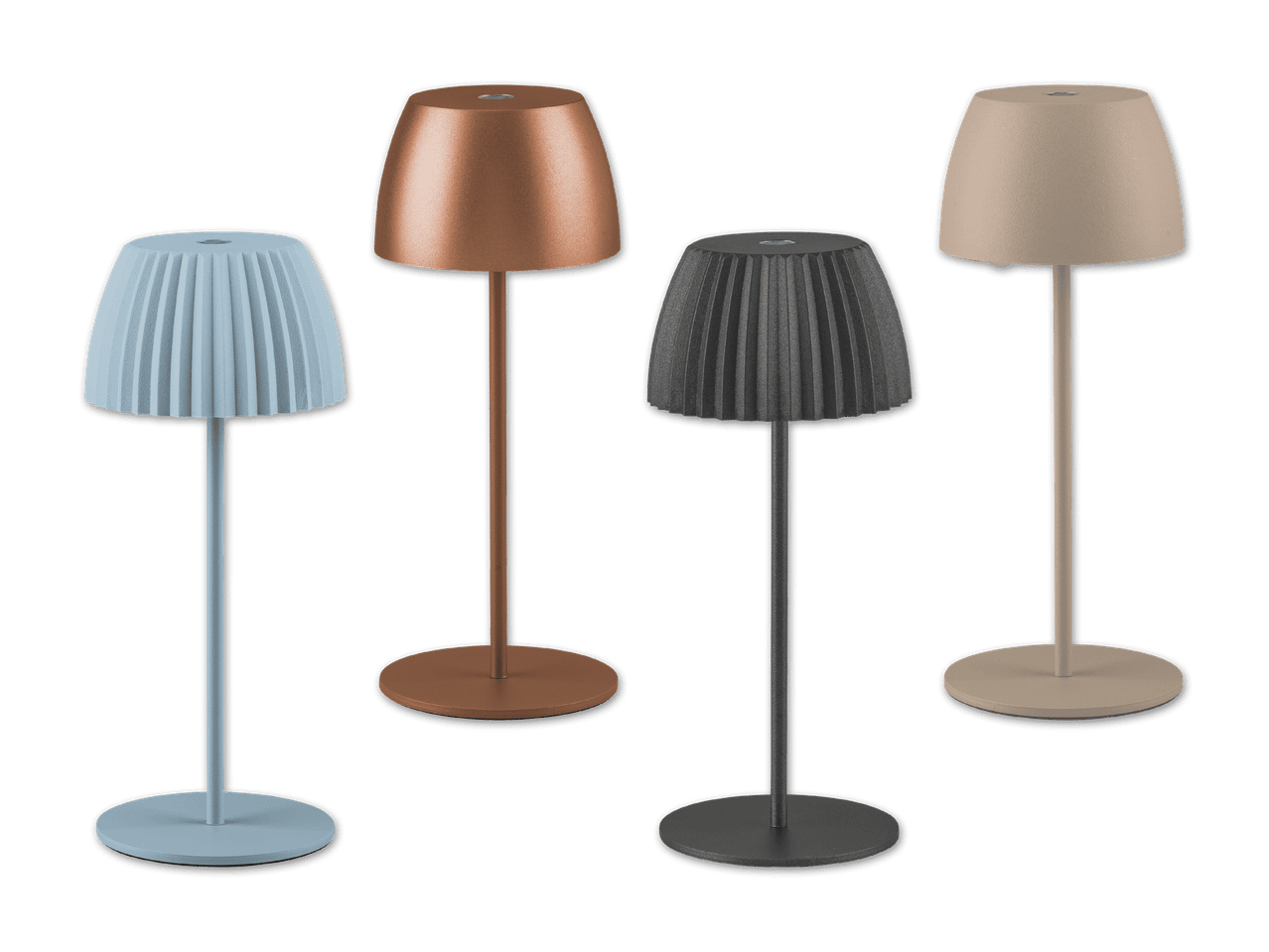Vier moderne Stehlampen in verschiedenen Farben und Designs.