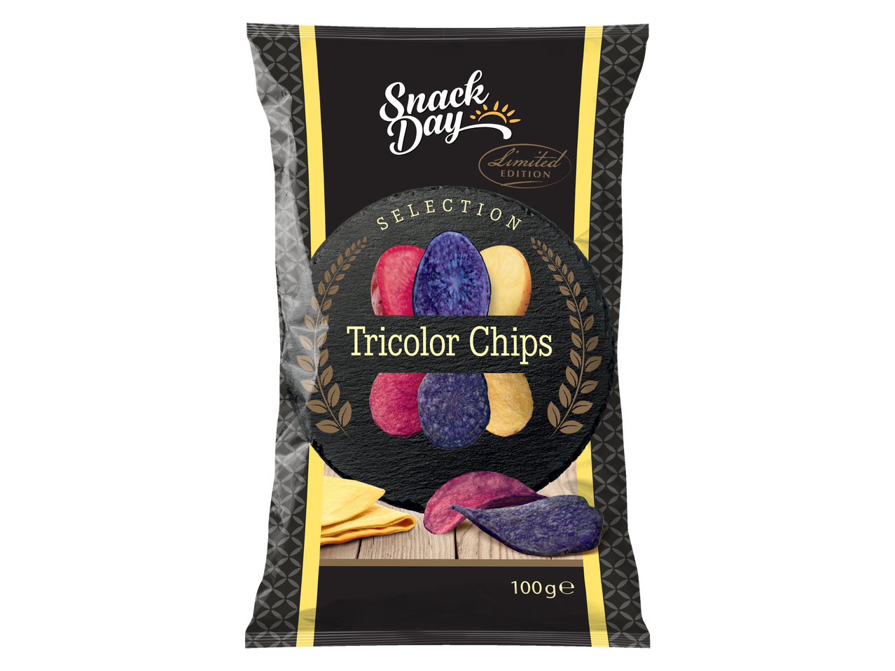 Snack Day iepakojums ar ierobežota izdevuma trīskrāsu čipsiem.