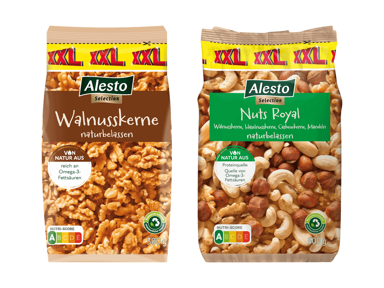 Zwei Packungen Nüsse: Walnusskerne und eine Nussmischung (Walnuss-, Haselnuss-, Cashewkerne, Mandeln).