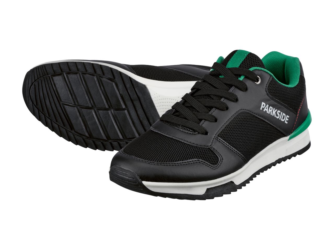 Et par sorte Parkside-sneakers med grønne og hvide detaljer.