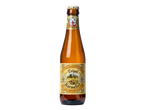 Een fles Belgisch tripel bier met een klassiek etiket tegen een zwarte achtergrond.