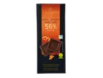 Een reep pure chocolade met amandel en sinaasappel, 56% cacao en veganistisch gecertificeerd.