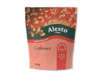 En pose paprika-smagte cashewnødder, der vejer 150 g, med teksten 'Seriously snackable'.