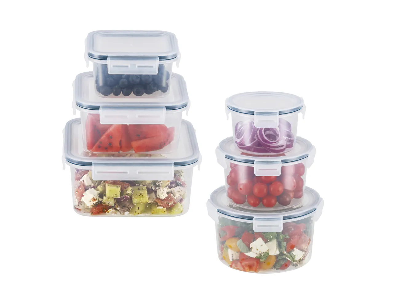 Transparente Frischhaltedosen, gefüllt mit Obst, Gemüse und Salat, auf weißem Hintergrund.