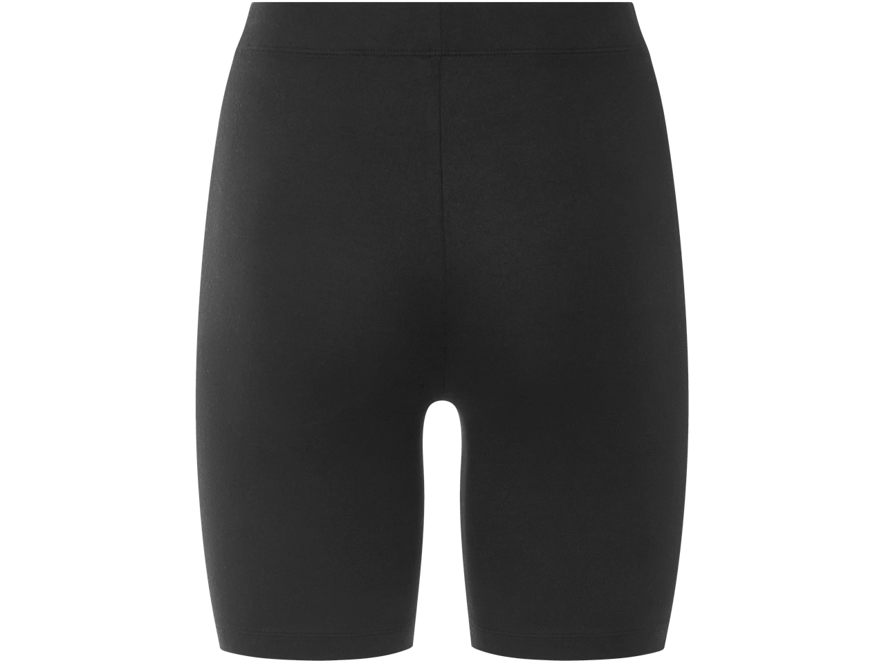 Shorts de ciclismo pretos.