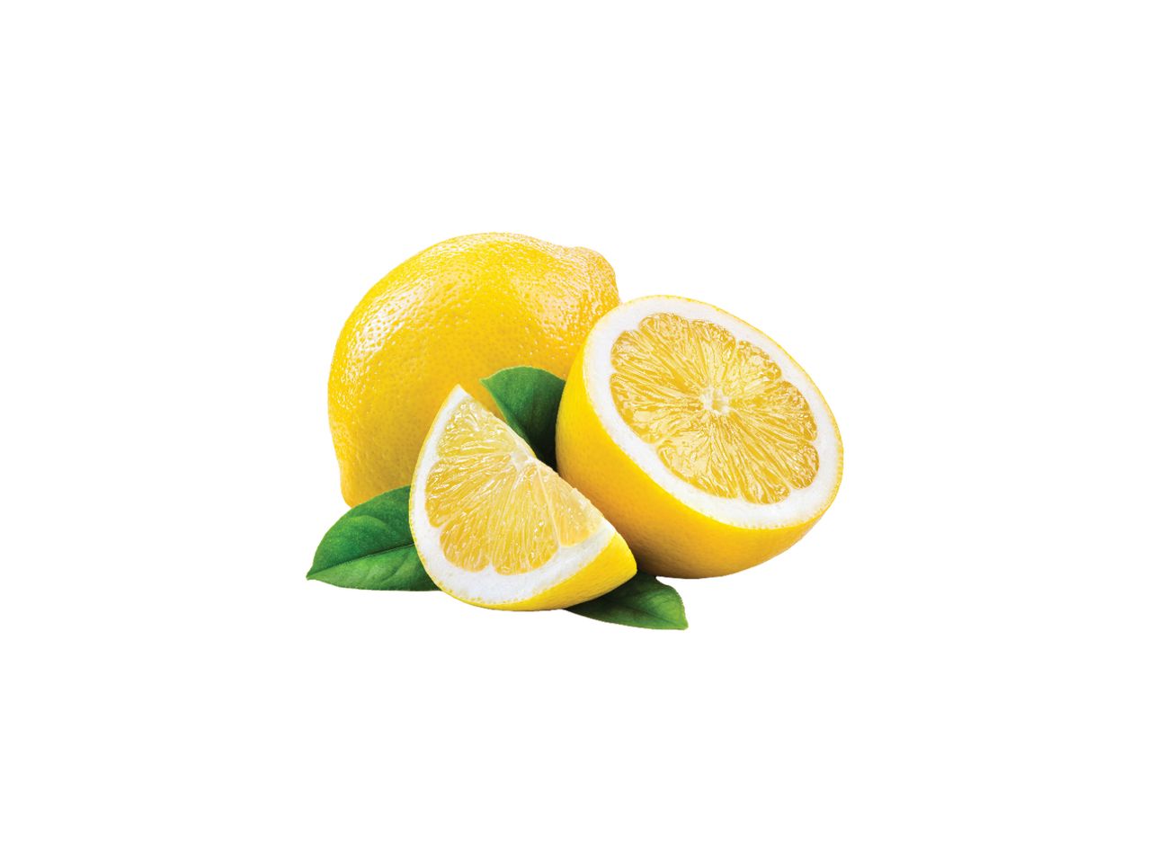 Limun, ceo i isečen, sa zelenim listovima.