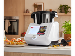 Monsieur Cuisine Smart multi-cooker showing a rice recipe on screen.