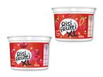 To store risdesserter, en med jordbær og en med hindbær, begge med 225g.