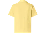Camisa amarela de manga curta e tecido enrugado, vista por trás.