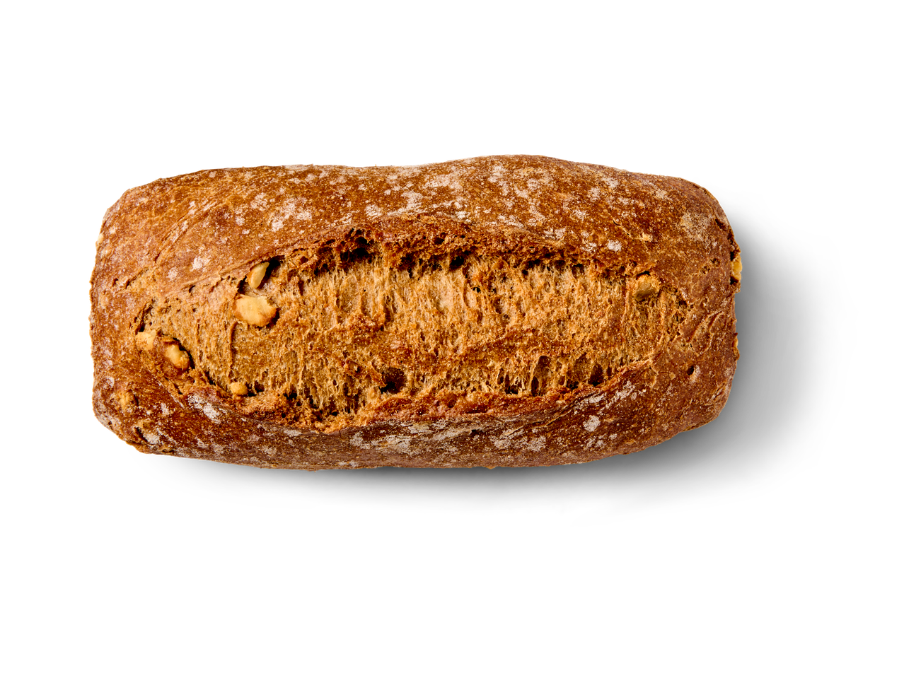 Close-up van een Valnötsfralla (walnotenbroodje) met een knapperige korst en zichtbare walnoten.