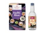 Pakke med sushiris og flaske med risvinseddike, begge i japansk stil.