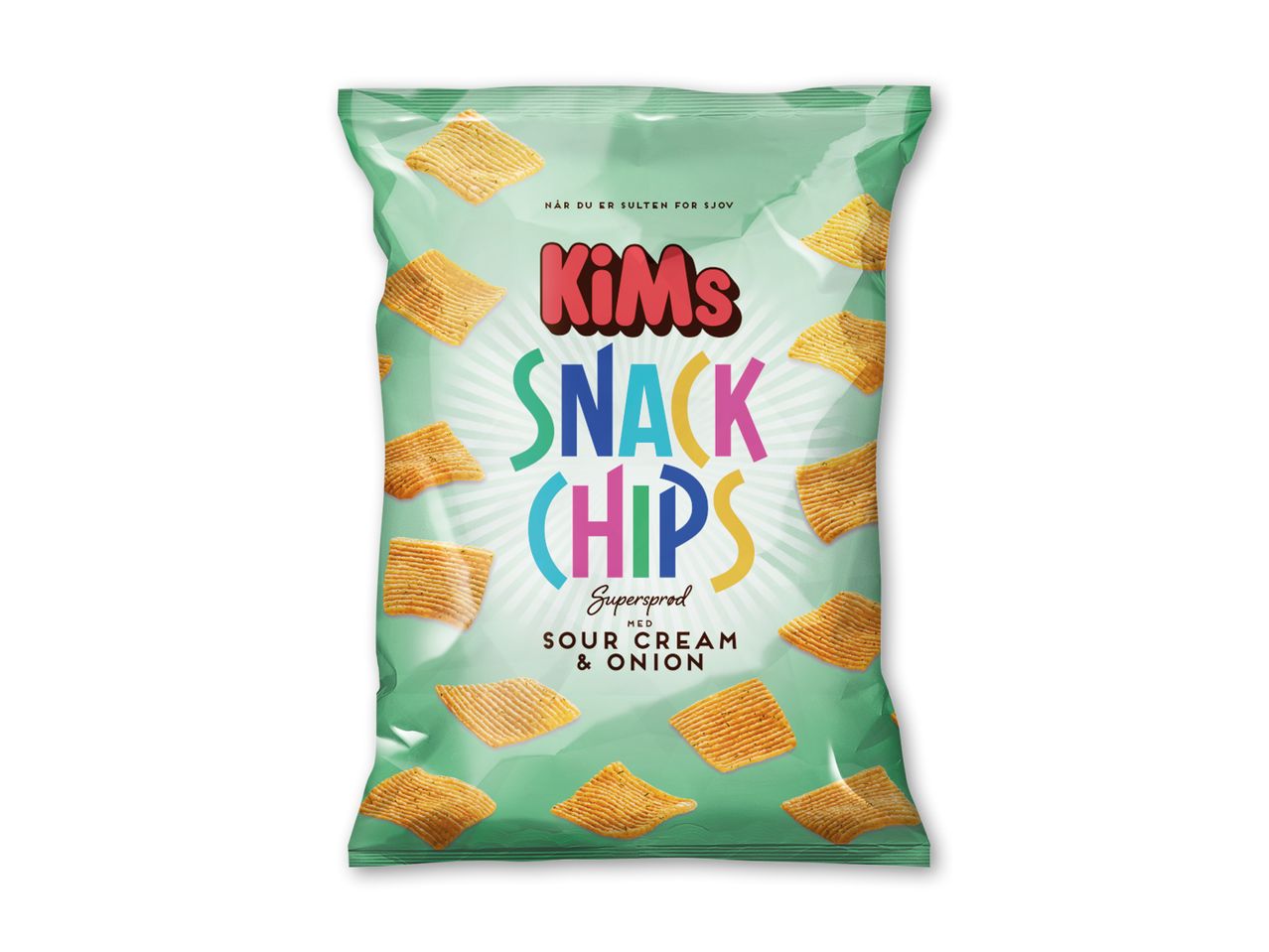 Pose med sprøde snackchips med smag af creme fraiche og løg.