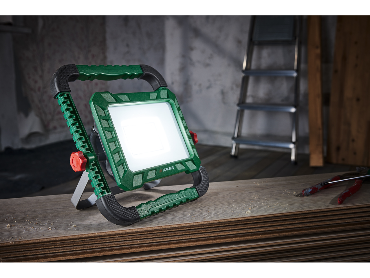 PARKSIDE® Reflektor roboczy LED 2500 W