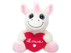 Baltas vienaragio pliušinis žaislas su raudona širdimi, ant kurios parašyta „Love“.