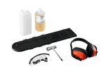 Kit de acessórios Parkside para motosserra, incluindo óleo biodegradável, óculos de proteção e protetores auriculares.