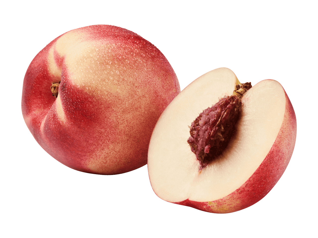 Deux nectarines entières et une tranche de nectarine sur fond noir.
