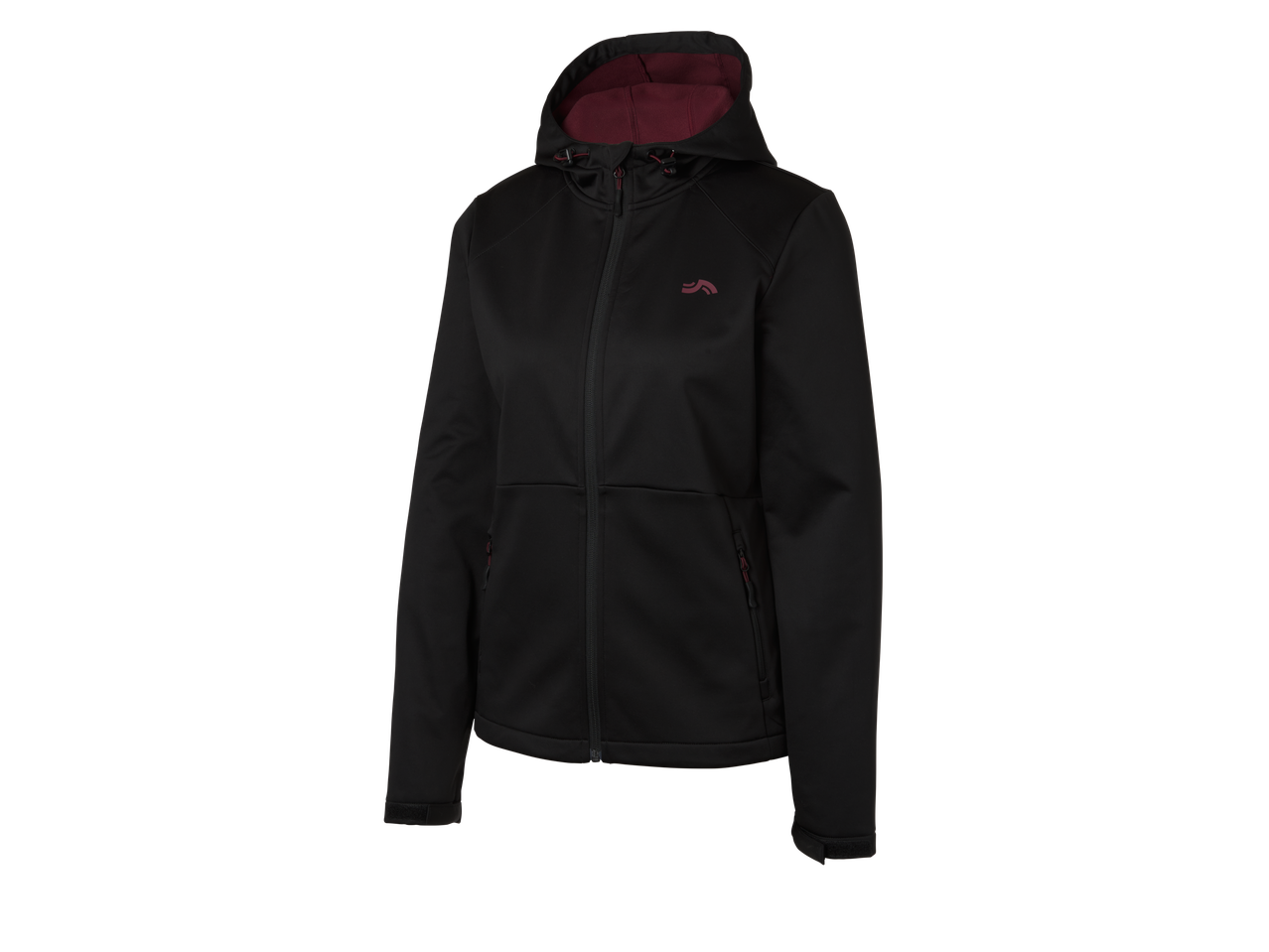 Moteriška juoda softshell striukė su gobtuvu.