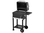 Barbecue compact noir sur roulettes avec couvercle.