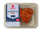 Pakkede marinerede svinekoteletter med BBQ-smag, 300 g, med dansk flag.