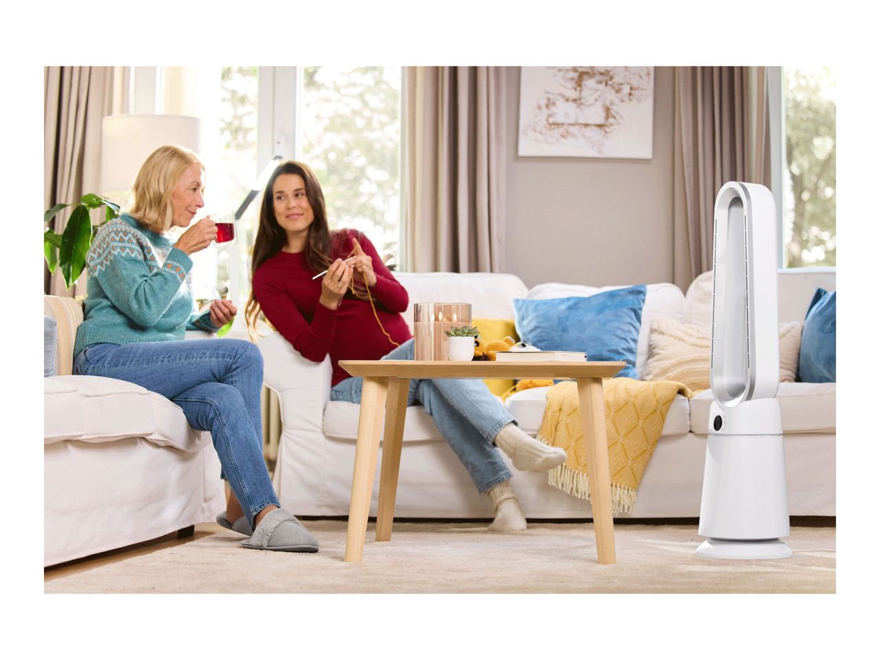 Go to full screen view: Silvercrest Bladeless Tower Fan Heater - White - Image 7