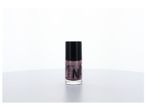 Vernis à ongles Essence.