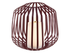 Lanterne décorative en métal marron avec une bougie LED blanche allumée à l'intérieur.