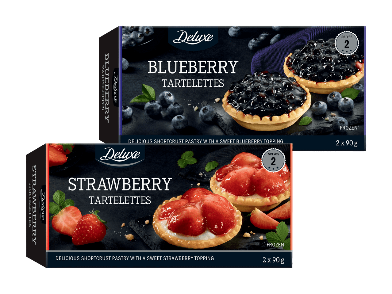 Zwei Tiefkühlpackungen von Dr. Oetker Tartlets, eine mit Blaubeeren und eine mit Erdbeeren.