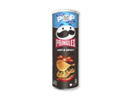 Pringles Hot & Spicy chipsrør med flammer, chili og chips.