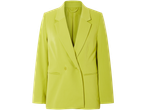 Blazer feminina verde limão, de botões duplos.