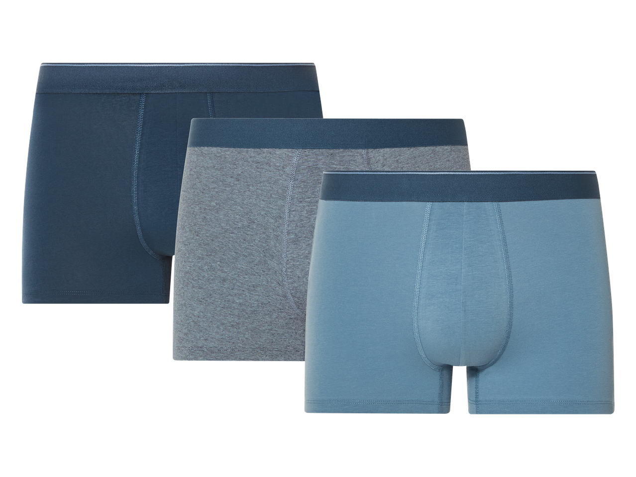 Pakiranje od tri muške bokserice u tamnoplavoj, sivoj i svijetloplavoj boji.
