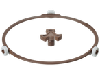Кафява кръгла поставка за микровълнова печка с три бели колелца и централна опора.