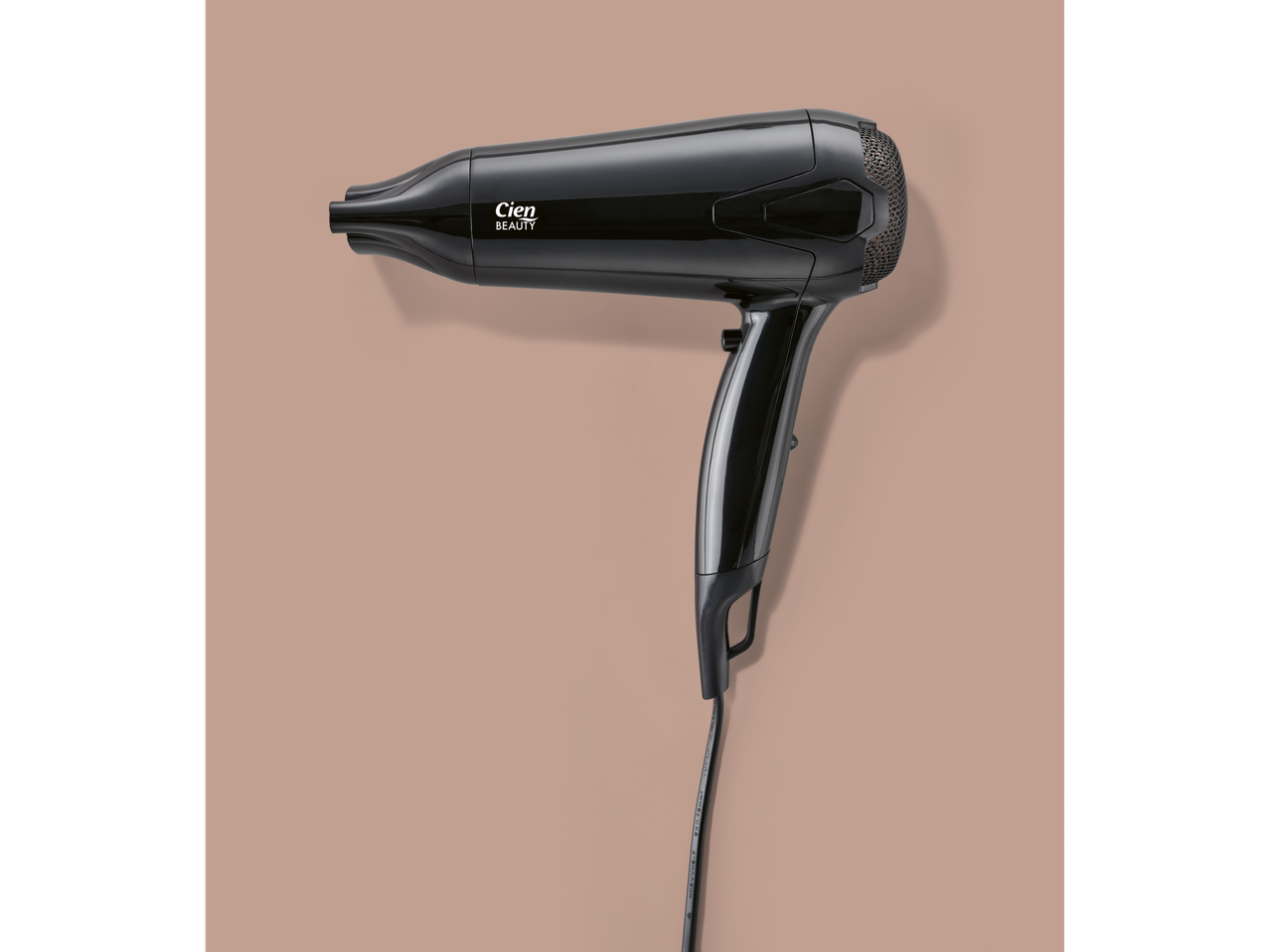 Secador de cabelo preto Cien BEAUTY em fundo bege.