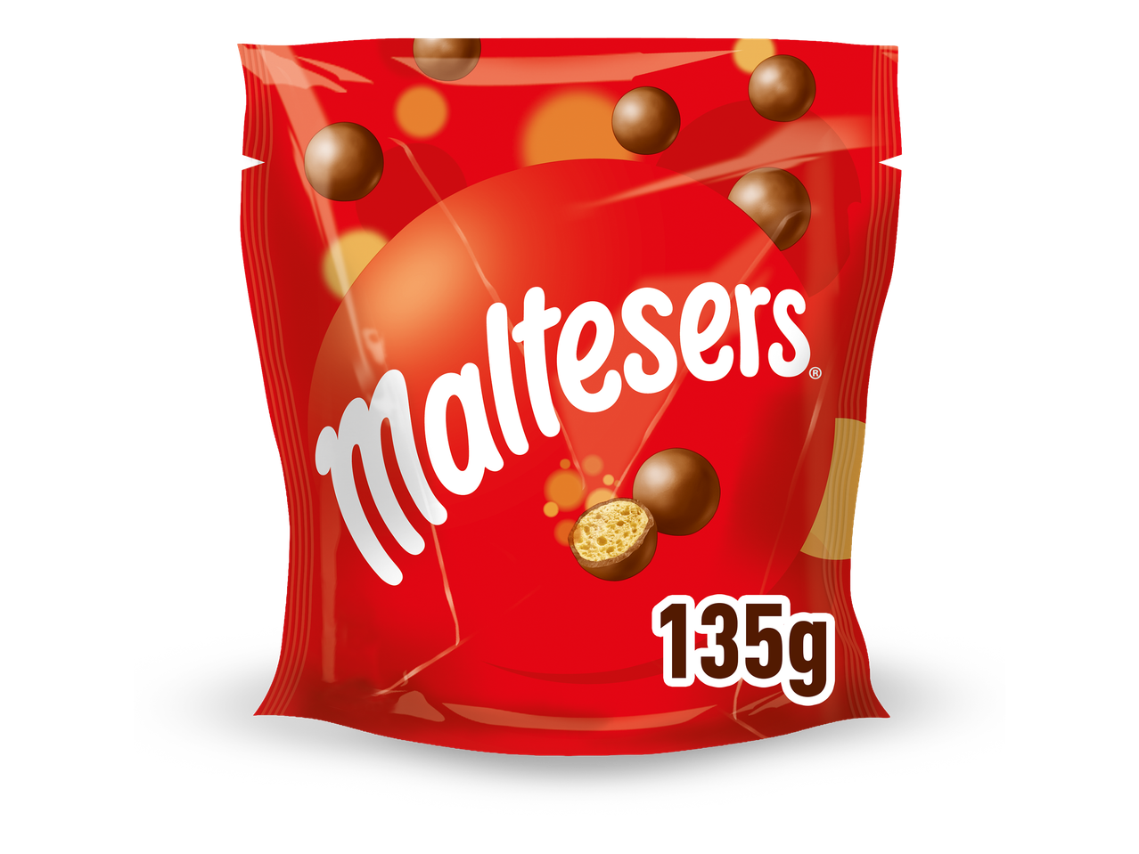 Rode zak met chocoladebolletjes en de tekst '135g'.