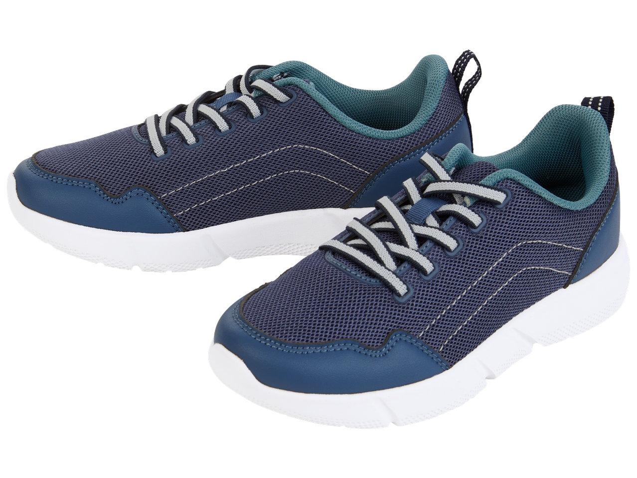 Une paire de baskets de sport bleues et blanches pour hommes.
