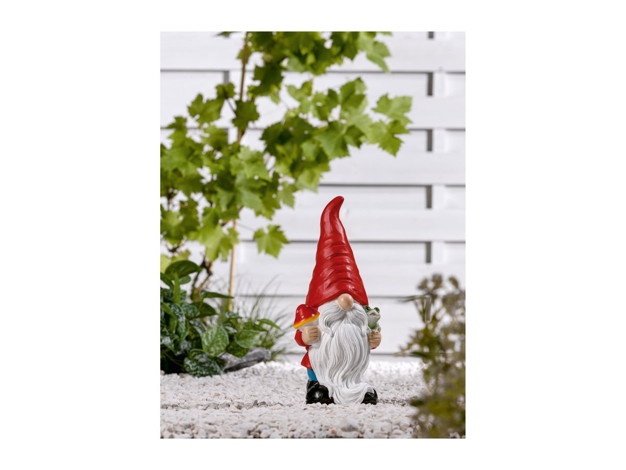 Go to full screen view: Livarno Home Garden Gnome With Frog - Image 3