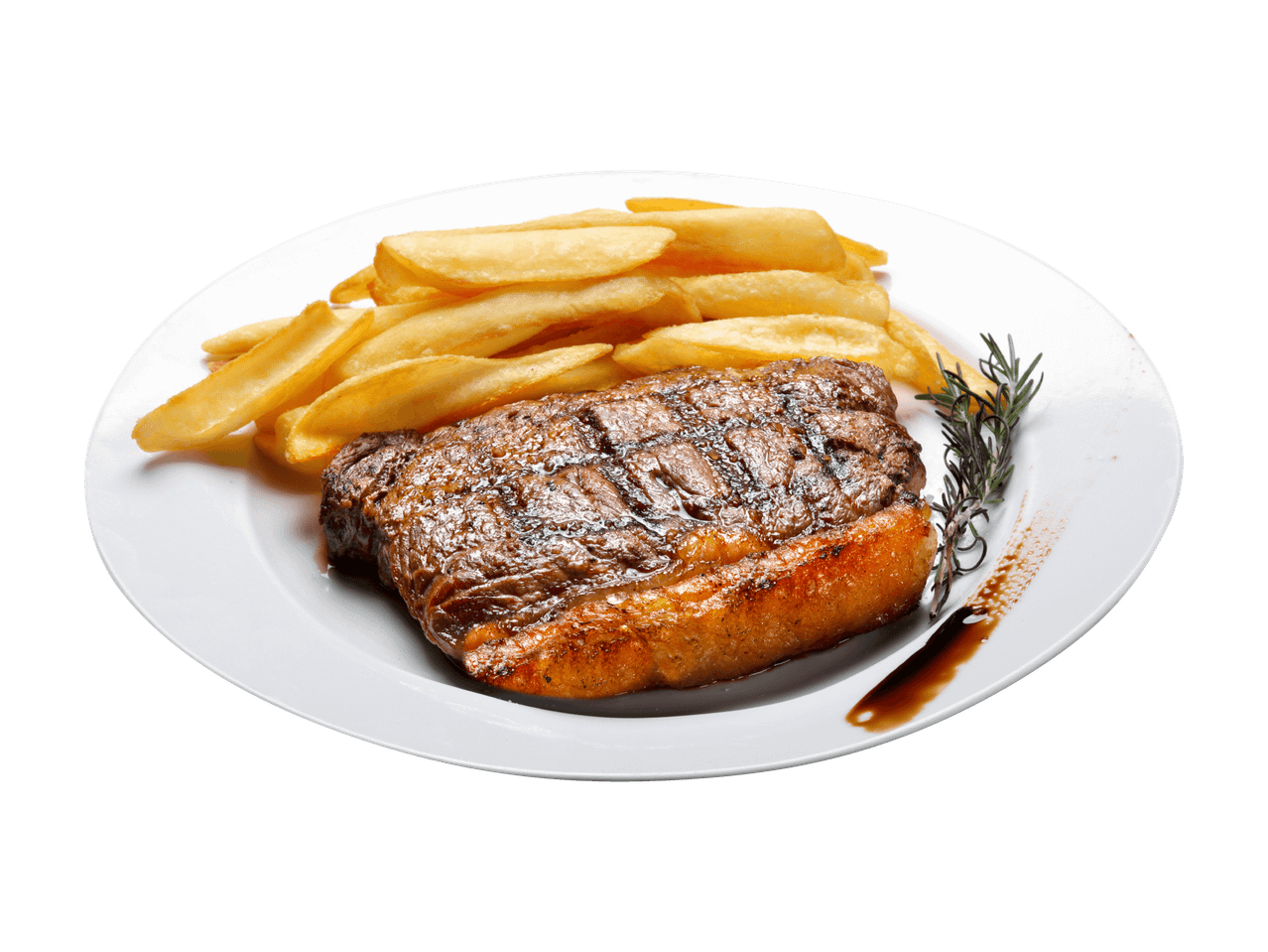 Grillattu pihvi ja ranskalaiset perunat valkoisella lautasella.