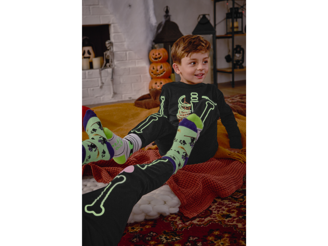 Kids with Halloween costume