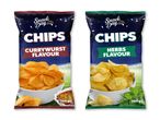 To poser chips: en med karrypølsesmag og en med urtesmag, begge med 200g.