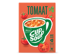 Verpakking van tomatensoep in een kopje met tomaten en peterselie.