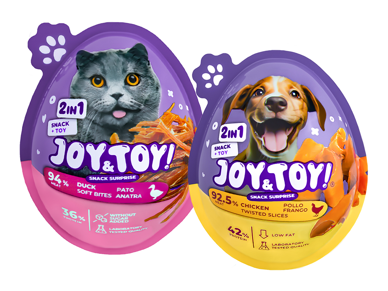 Două pachete de gustări 2 în 1 pentru animale de companie, unul cu rață pentru pisici și unul cu pui pentru câini.