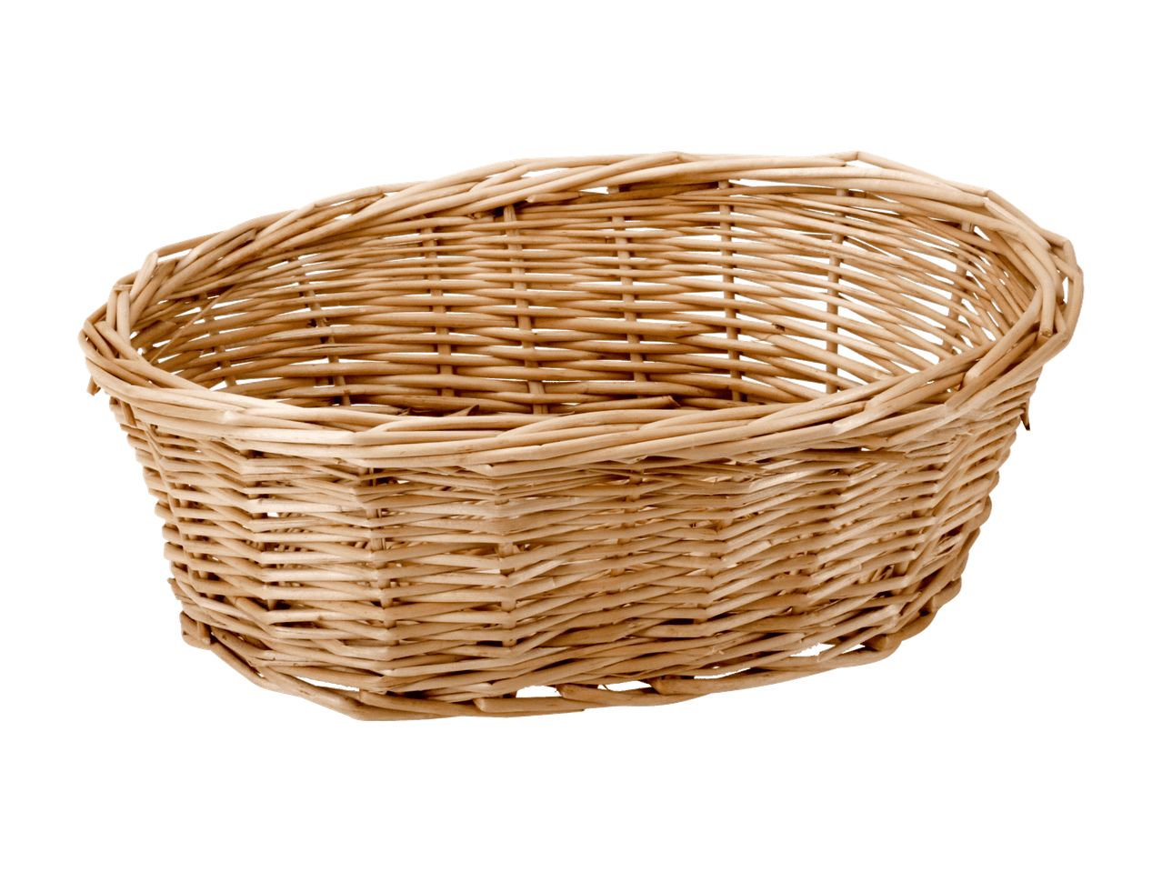 Un panier en osier ovale vide sur fond noir.