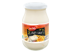 Bocal de sauce aïoli douce de 207g, avec des rondelles d'oignon et du citron.