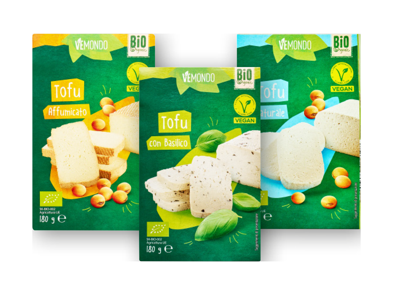 Tre confezioni di tofu Vemondo: affumicato, al basilico e naturale.