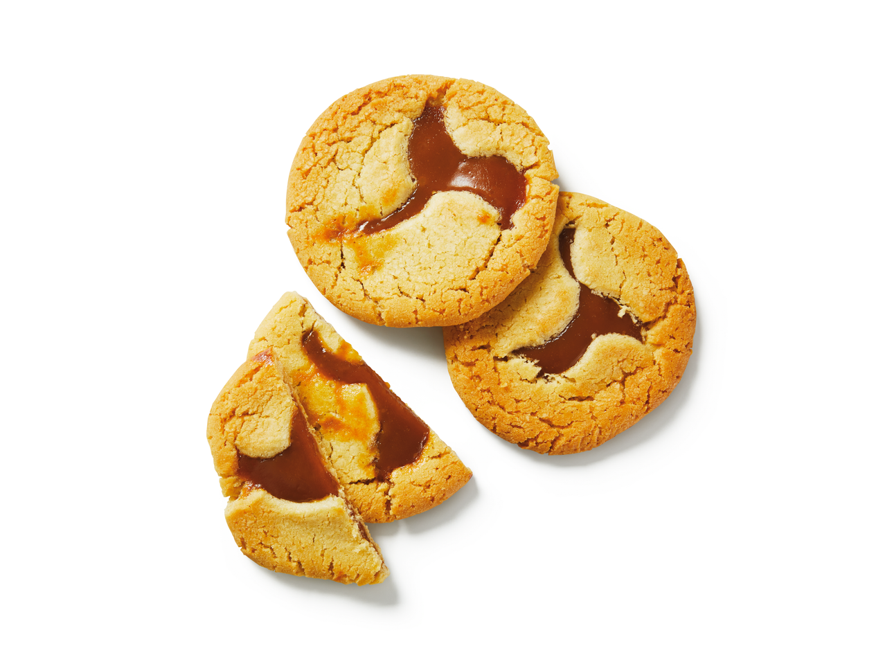 Karamelliküpsised: kaks tervet ja üks katki.