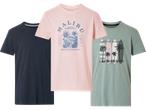 Tre Maling t-shirts i olika färger och mönster.