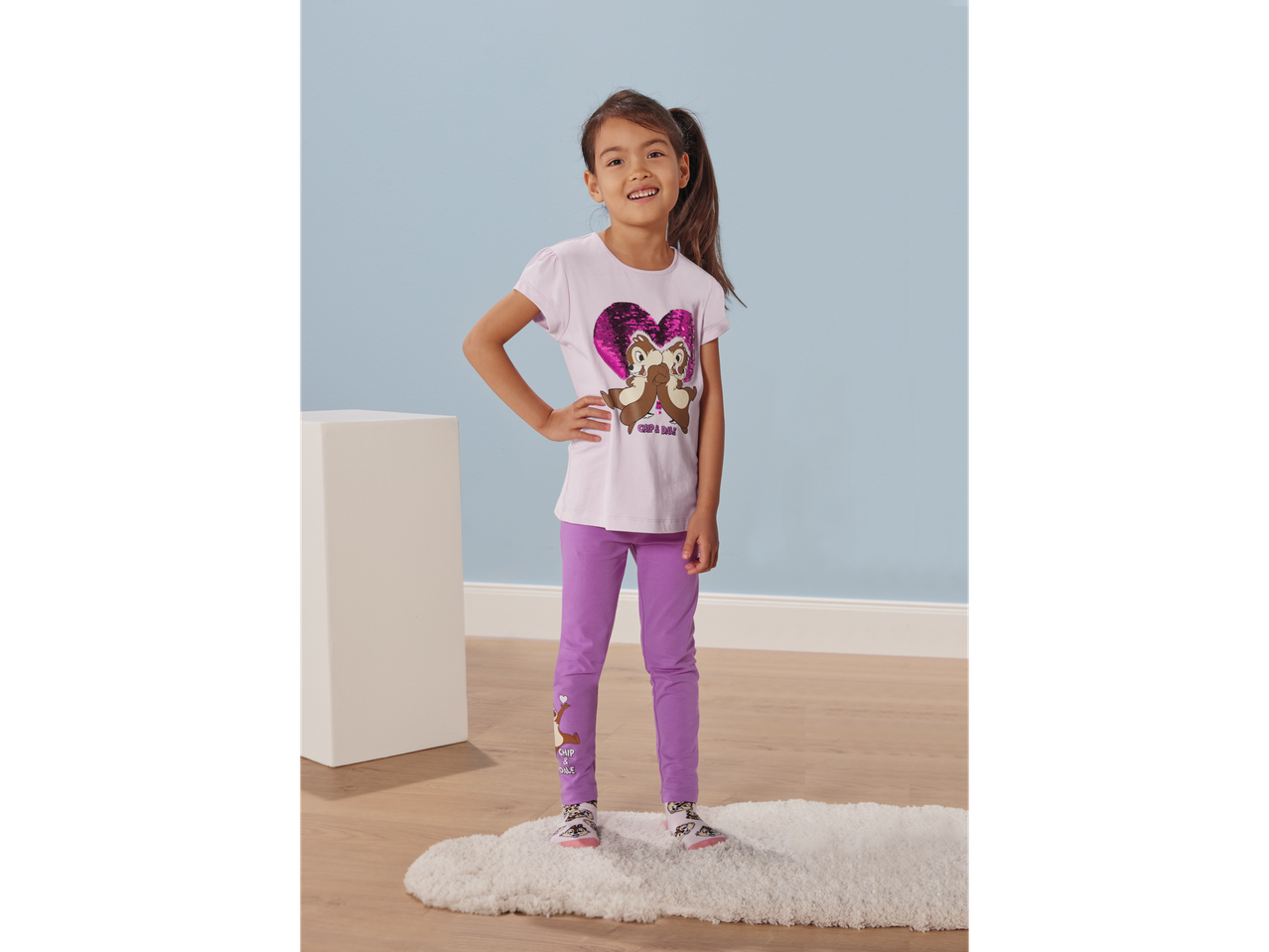 Girl's Chip & Dale t-shirt and leggings.