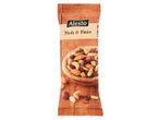 Alesto Nuts & Raisin csomagolás: diófélék és mazsola.