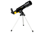 Черен телескоп National Geographic на сив статив с жълти акценти.